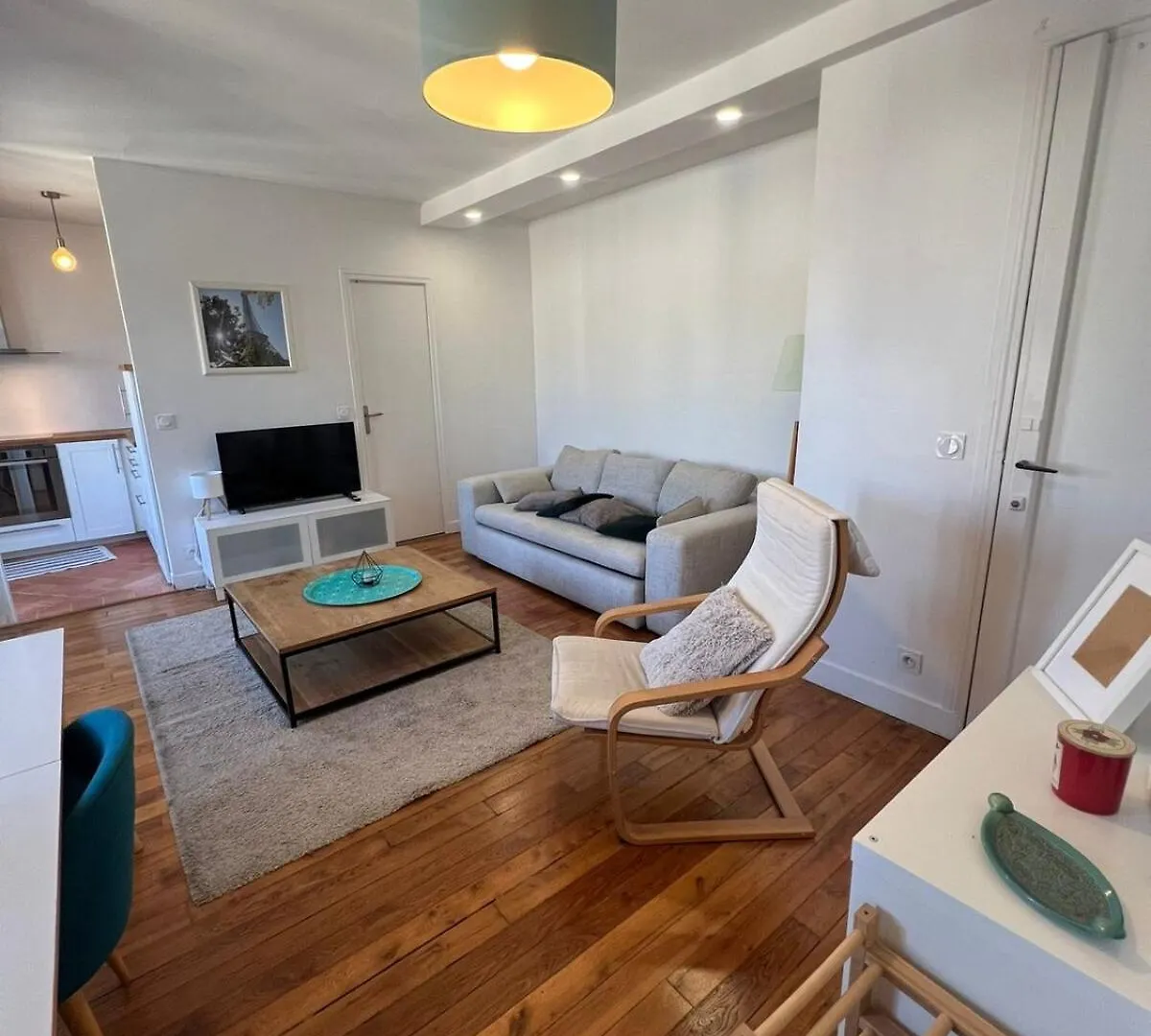Luxury Flat Tour Eiffel Paris 16E Apartment 0*,